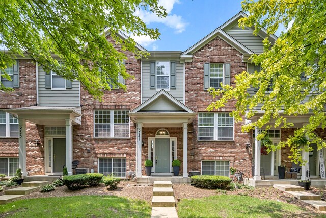 2441 Emily Ln, Elgin, IL 60124 - photo 2