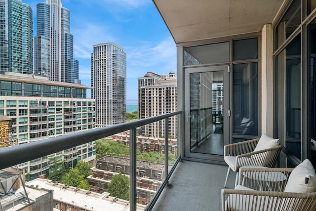 100 E 14th St Unit 1301, Chicago, IL 60605