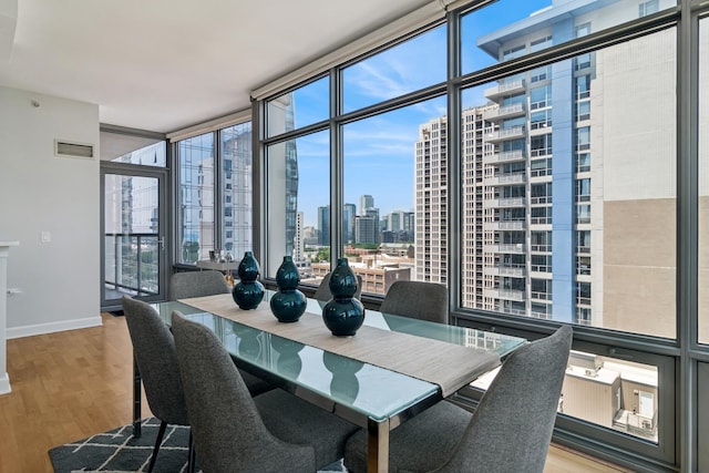 100 E 14th St Unit 1301, Chicago, IL 60605