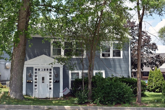 516 Clifton Dr, Round Lake Park, IL 60073 - view of front of property
