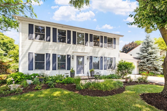 202 N Whispering Hills Dr, Naperville, IL 60540 - photo 1