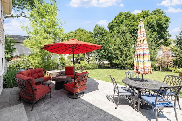 202 N Whispering Hills Dr, Naperville, IL 60540 - photo 25
