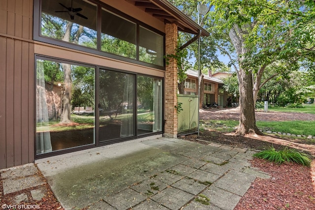5916 Meadow Dr Unit 149-A, Lisle, IL 60532 - view of patio featuring a ceiling fan