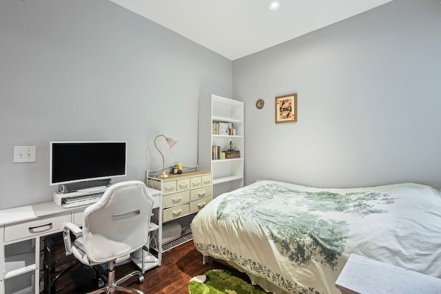 4026 N Clarendon Ave Unit 2N, Chicago, IL 60613 - bedroom featuring dark wood finished floors, recessed lighting, and a desk