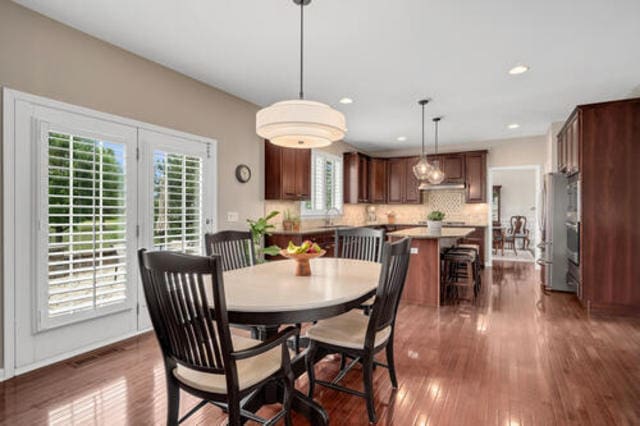 9 Olympic Dr, South Barrington, IL 60010 - photo 13