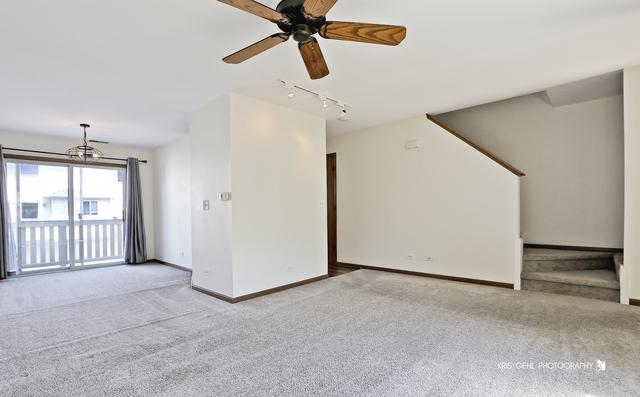 936 S Darla Ct, Waukegan, IL 60085 - photo 4