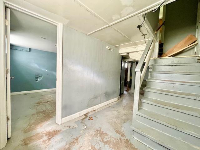 12411 S Princeton Ave, Chicago, IL 60628 - photo 21