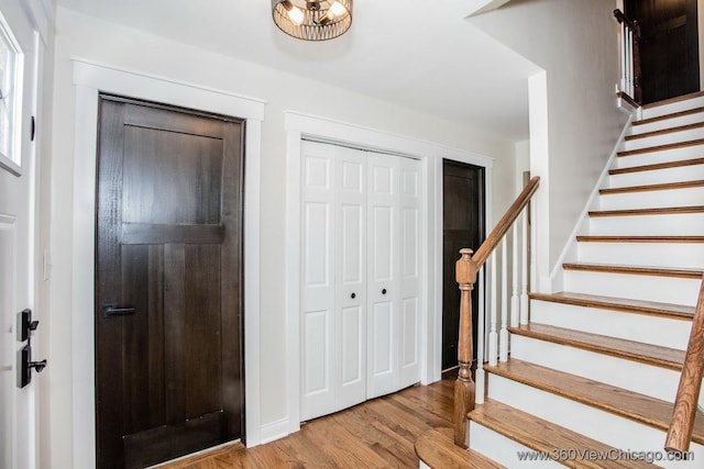 824 62nd St, Downers Grove, IL 60516 - foyer entrance featuring wood finished floors and stairs