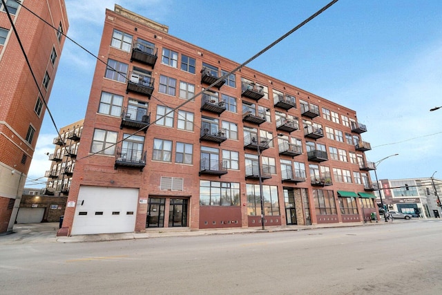2310 S Canal St Unit 212, Chicago, IL 60616 - photo 1