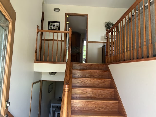 980 Hillcrest Blvd, Hoffman Estates, IL 60169 - view of stairs