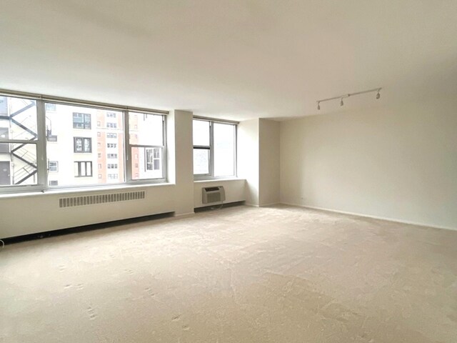 4250 N Marine Dr Unit 1230, Chicago, IL 60613 - photo 11