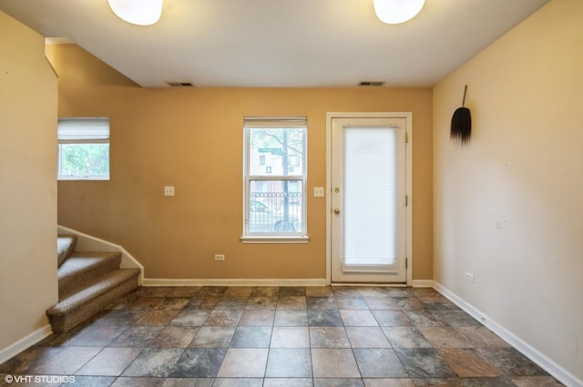 7272 N Rogers Ave, Chicago, IL 60645 - photo 2