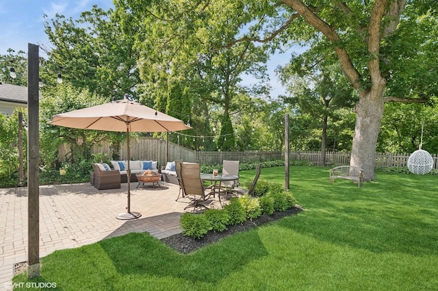 200 W Center Ave, Lake Bluff, IL 60044 - fenced backyard with a patio and an outdoor hangout area