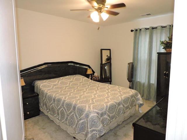 516 Wolverine Dr, Aurora, IL 60502 - carpeted bedroom featuring ceiling fan