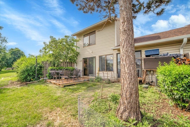 724 Colorado Ct Unit 724, Carol Stream, IL 60188 - back of house featuring a wooden deck
