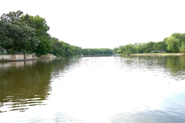 11028 Ventura Blvd, Machesney Park, IL 60115 - photo 3