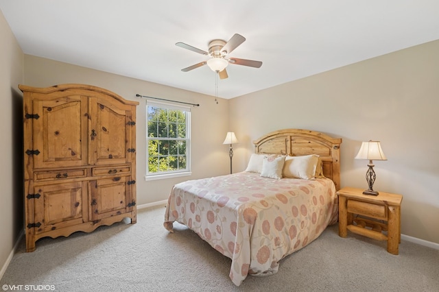 2865 Trail Crest Ln, Lindenhurst, IL 60046 - bedroom with light carpet and a ceiling fan