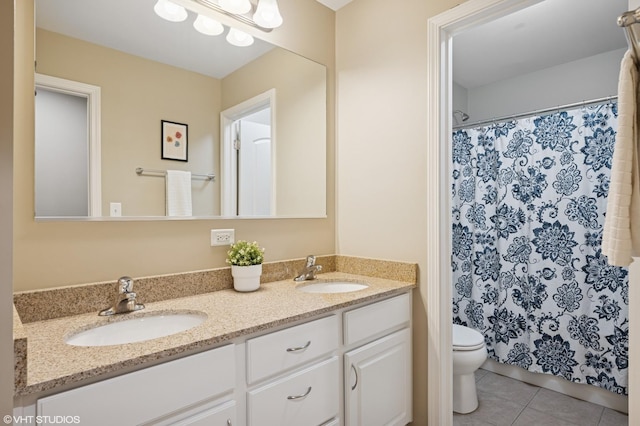 2865 Trail Crest Ln, Lindenhurst, IL 60046 - full bath featuring tile patterned floors, double vanity, and curtained shower