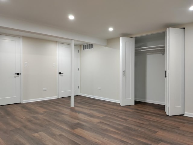 19 Cour Saint Tropez Ct Unit 19, Palos Hills, IL 60465 - finished below grade area with dark wood-style floors and recessed lighting
