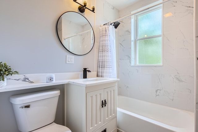 5359 S Marshfield Ave, Chicago, IL 60609 - bathroom featuring vanity and shower / bathtub combination with curtain