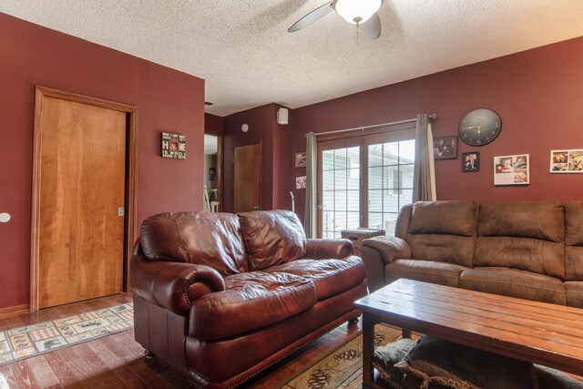 470 N 4th Ave, Coal City, IL 60416 - photo 8