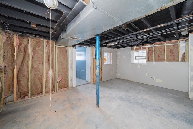 8545 S Saginaw Ave, Chicago, IL 60617 - view of basement