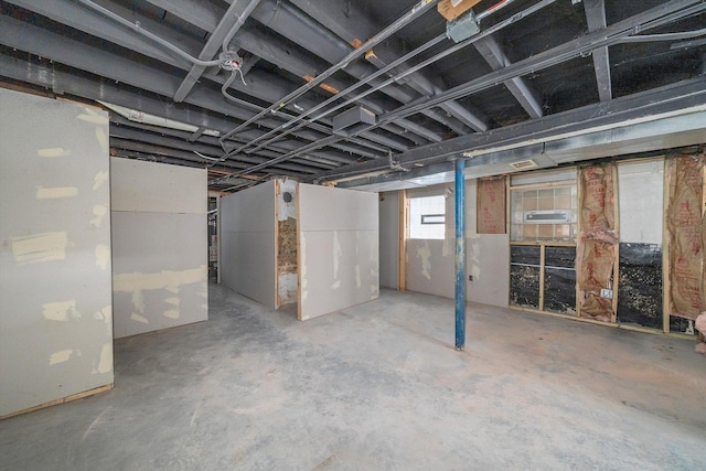 8545 S Saginaw Ave, Chicago, IL 60617 - view of basement