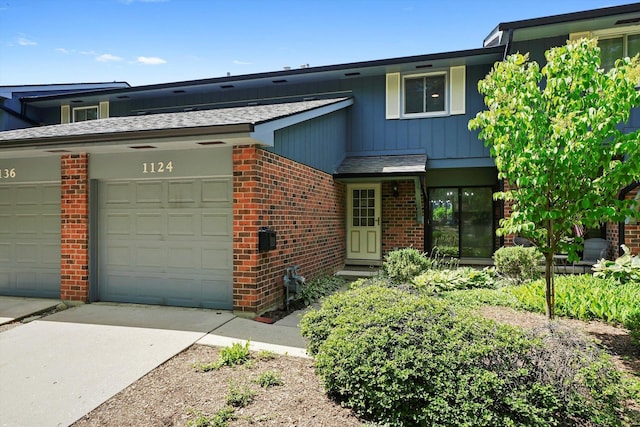 1124 Briarcliffe Blvd, Wheaton, IL 60189 - photo 2