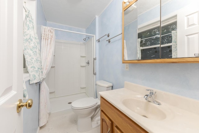 1316 Kirkwood Dr, Pontiac, IL 61764 - bathroom with vanity, a shower with shower curtain, and ornamental molding
