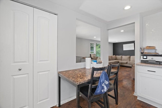 2116 Castle Ct, Waukegan, IL 60087 - dining area with dark wood-style flooring and recessed lighting