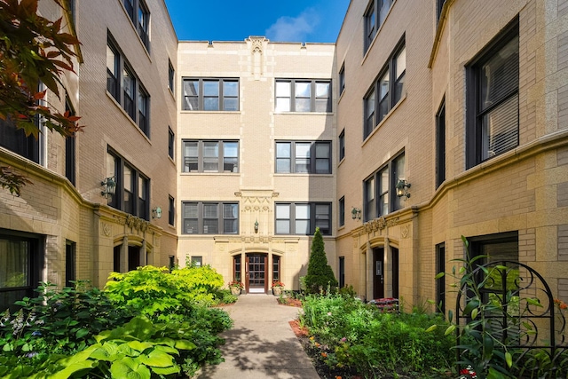 7438 N Hermitage Ave Unit 1E, Chicago, IL 60626 - view of apartment building / complex