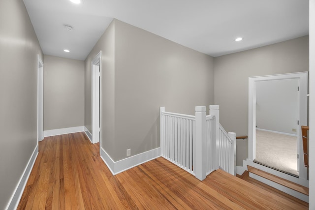 4416 Seeley Ave, Downers Grove, IL 60515 - hall featuring an upstairs landing, light wood finished floors, and recessed lighting