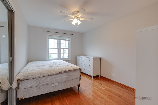 4900 Dukesberry Ln, Hoffman Estates, IL 60010 - bedroom with light wood-type flooring and ceiling fan