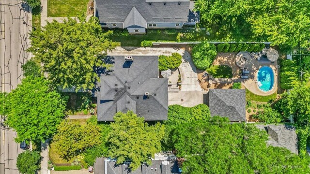 558 W Downer Pl, Aurora, IL 60506 - view of subject property featuring a pool area