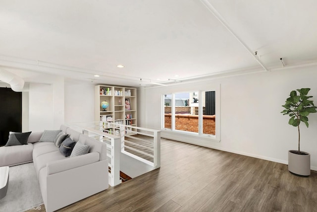 331 S Peoria St Unit Ph6, Chicago, IL 60607 - living area featuring wood finished floors and recessed lighting