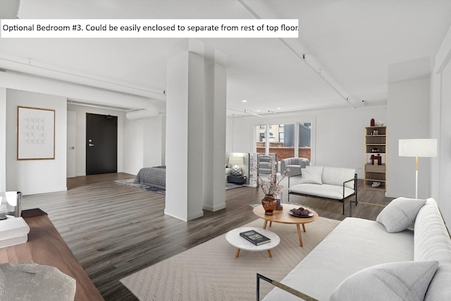 331 S Peoria St Unit Ph6, Chicago, IL 60607 - living area featuring wood finished floors and recessed lighting