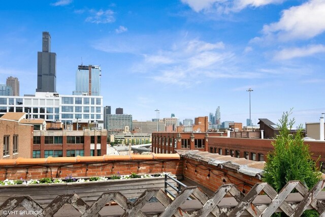 331 S Peoria St Unit Ph6, Chicago, IL 60607 - view of city skyline