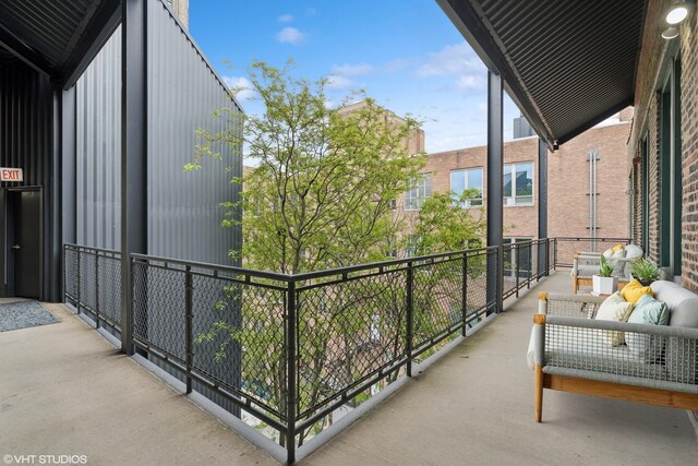 331 S Peoria St Unit Ph6, Chicago, IL 60607 - view of balcony