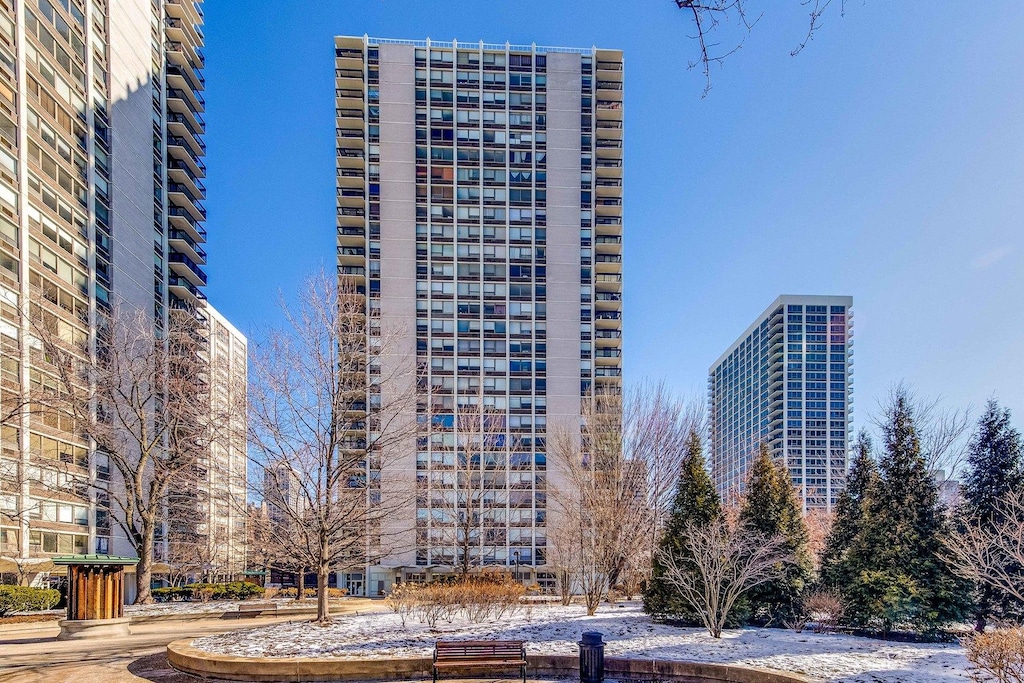 1455 N Sandburg Ter Unit 1206B, Chicago, IL 60610 - view of building exterior