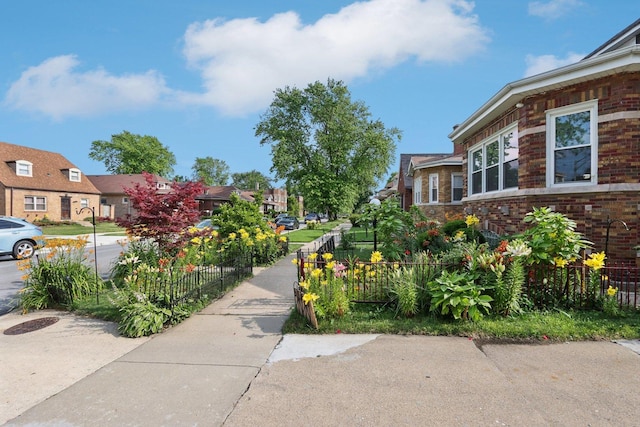 8120 S Luella Ave, Chicago, IL 60617 - view of property's community with a residential view