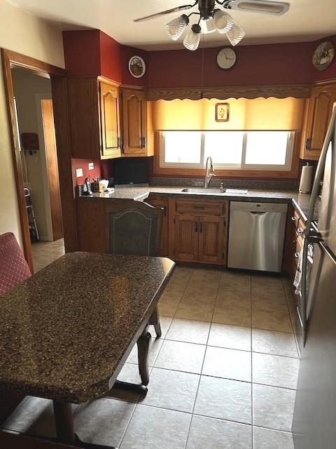 623 Wesley Dr, Park Ridge, IL 60068 - photo 7