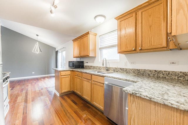 1496 Larkspur Ct, Romeoville, IL 60446 - photo 9