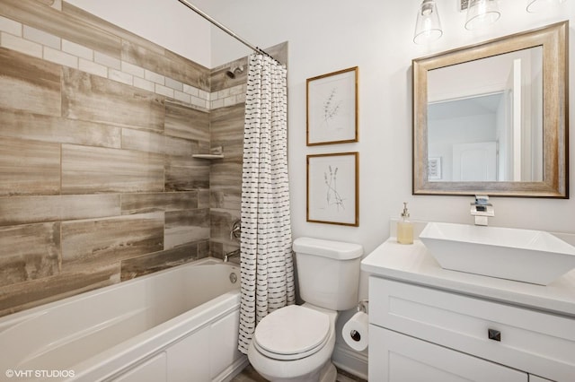 161 N Schubert St, Palatine, IL 60067 - full bathroom featuring vanity and shower / tub combo