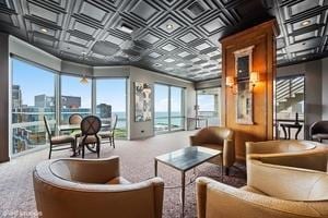 195 N Harbor Dr Unit 709, Chicago, IL 60601 - view of common area