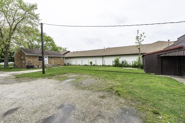 1101 Pine St, Waukegan, IL 60085 - photo 27
