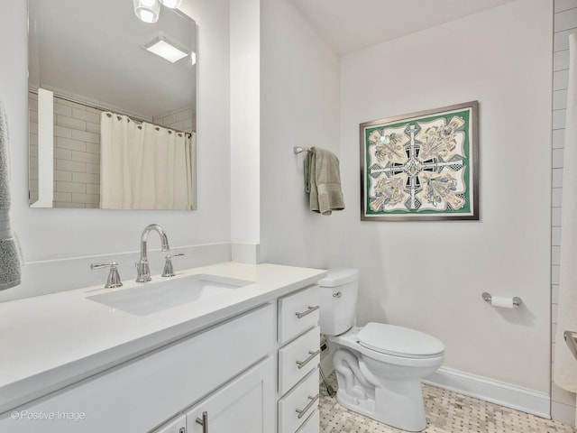 1401 Burr Oak Rd Unit 312B, Hinsdale, IL 60521 - bathroom featuring vanity and a shower with shower curtain