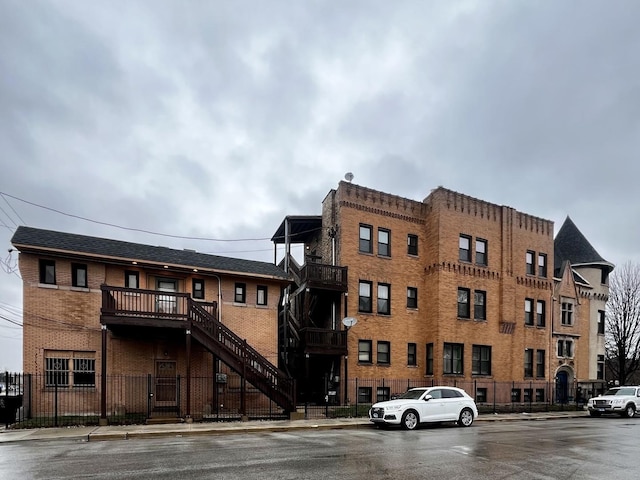 4758 S King Dr Unit 4, Chicago, IL 60653 - view of property featuring stairway