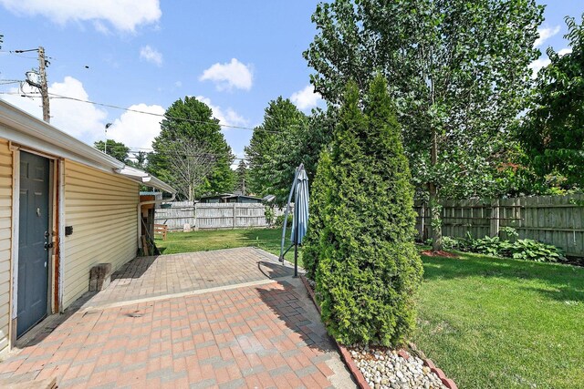 507 Westgate Dr, Aurora, IL 60506 - photo 17