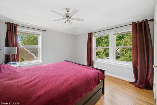 731 N Patton Ave, Arlington Heights, IL 60004 - bedroom with light wood finished floors and a ceiling fan
