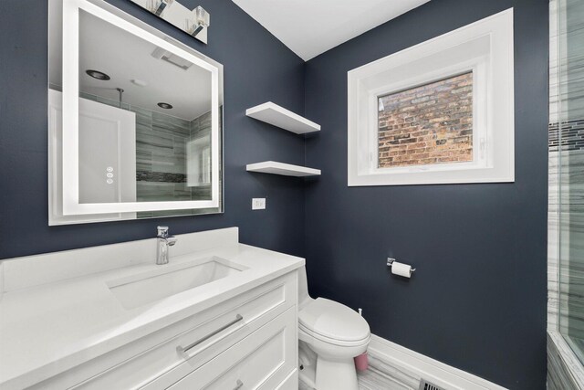 2040 N Laporte Ave, Chicago, IL 60639 - full bath with vanity and a shower